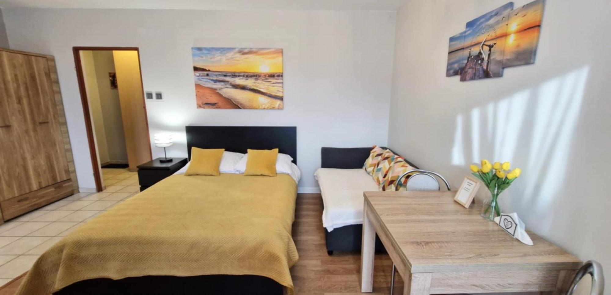 Cozy Modern Apartment Sunrise Studio 35M2 Balcony 3 Persons Krakow Exterior photo